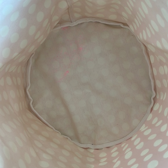 Sold - Picture 5 of 10